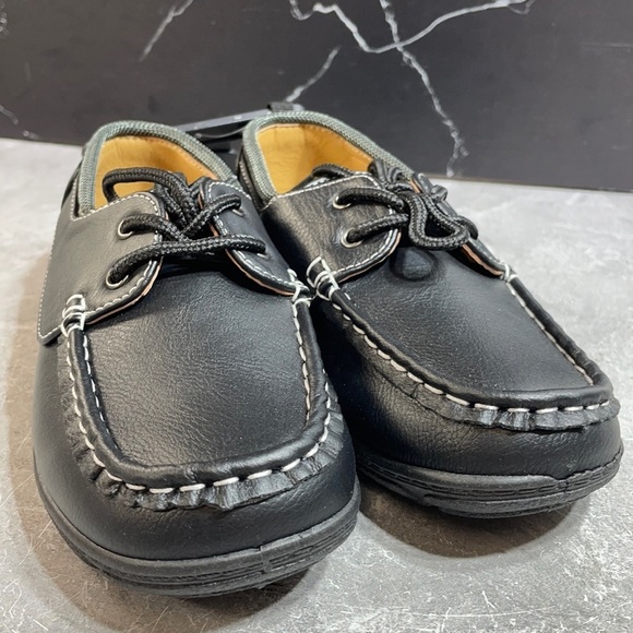 ShoeShox Other - ShoesShox SCS811 Loafer Black Size 1m